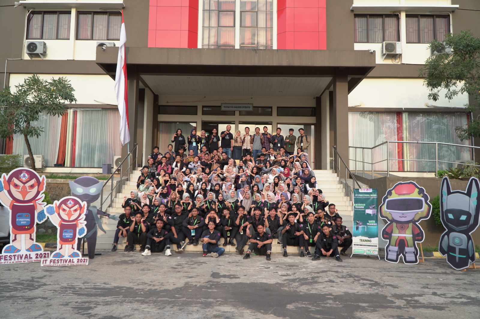 Hero Pelatihan IT Festival